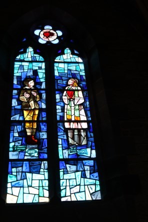 성 도미니코 사비오와 성 요한 외드_photo by Therese Gaige_in the Church of Our Lady in Combourg_France.jpg
